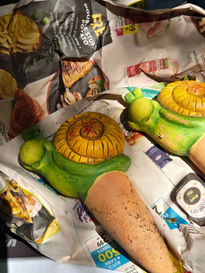 Snail Watering Spike Set - photo 2