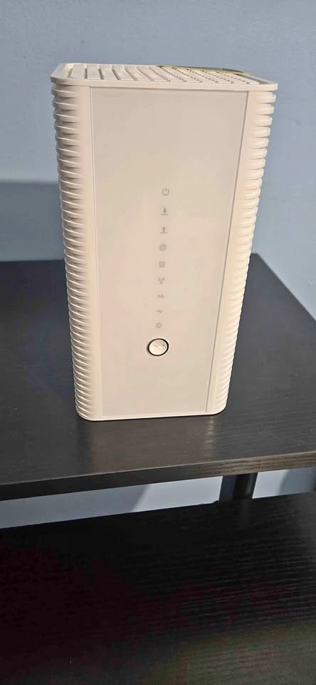 Modem-router only (no power cords)