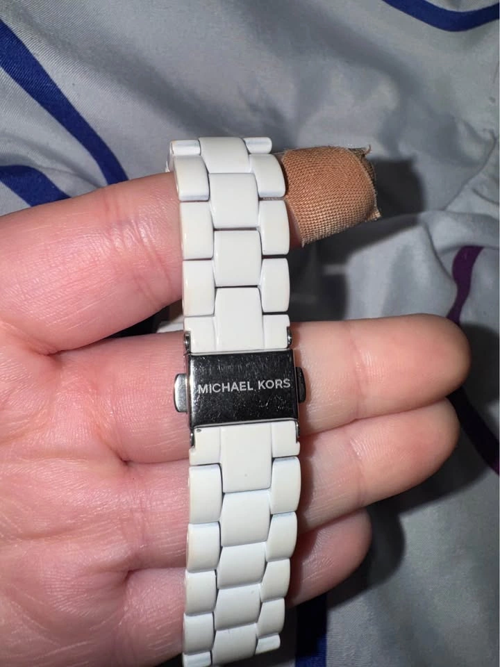 michael kors watch - photo 4