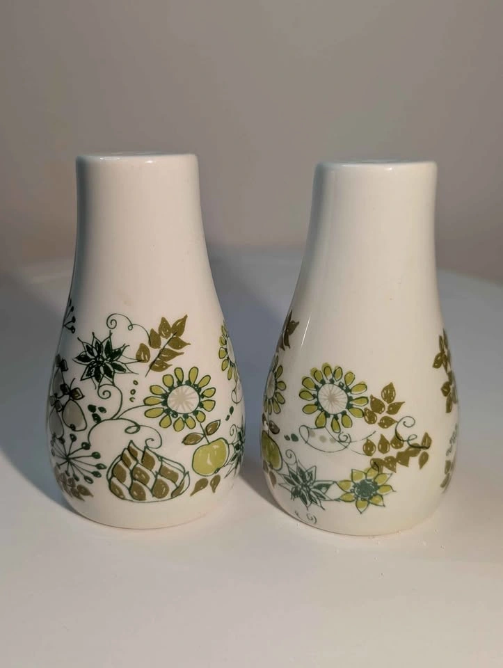 Figgjo Flint Market Salt and Pepper Shakers - photo 2
