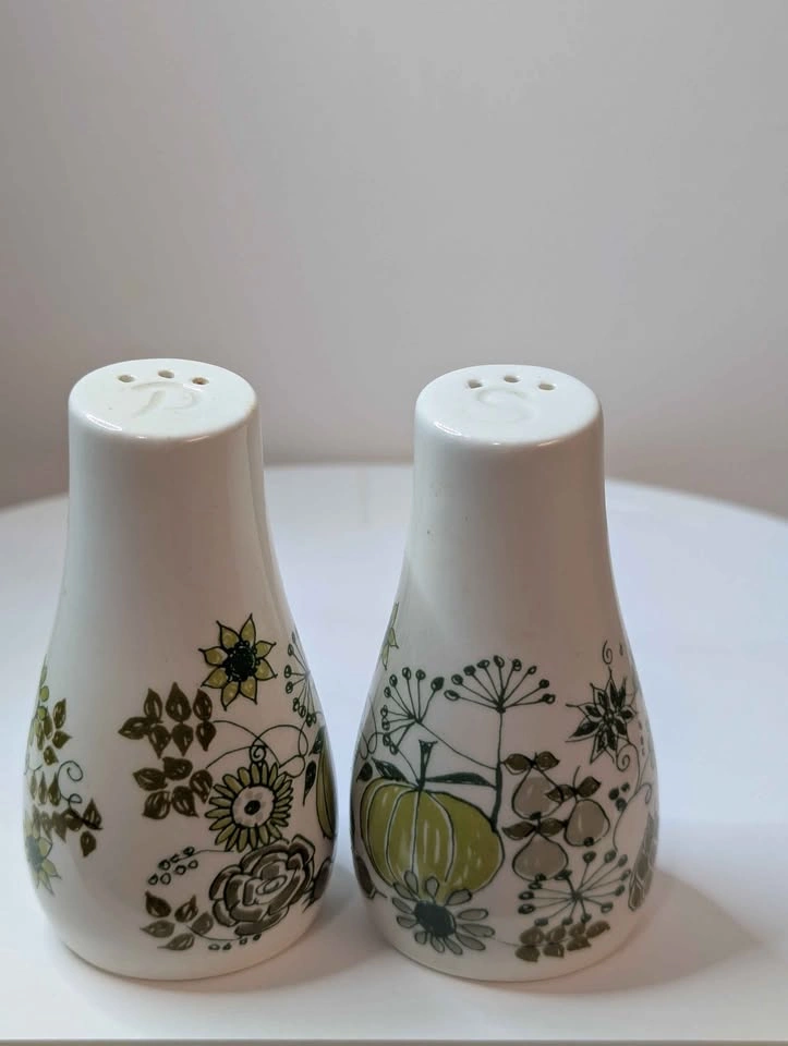 Figgjo Flint Market Salt and Pepper Shakers - photo 3