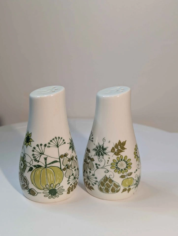 Figgjo Flint Market Salt and Pepper Shakers - photo 4