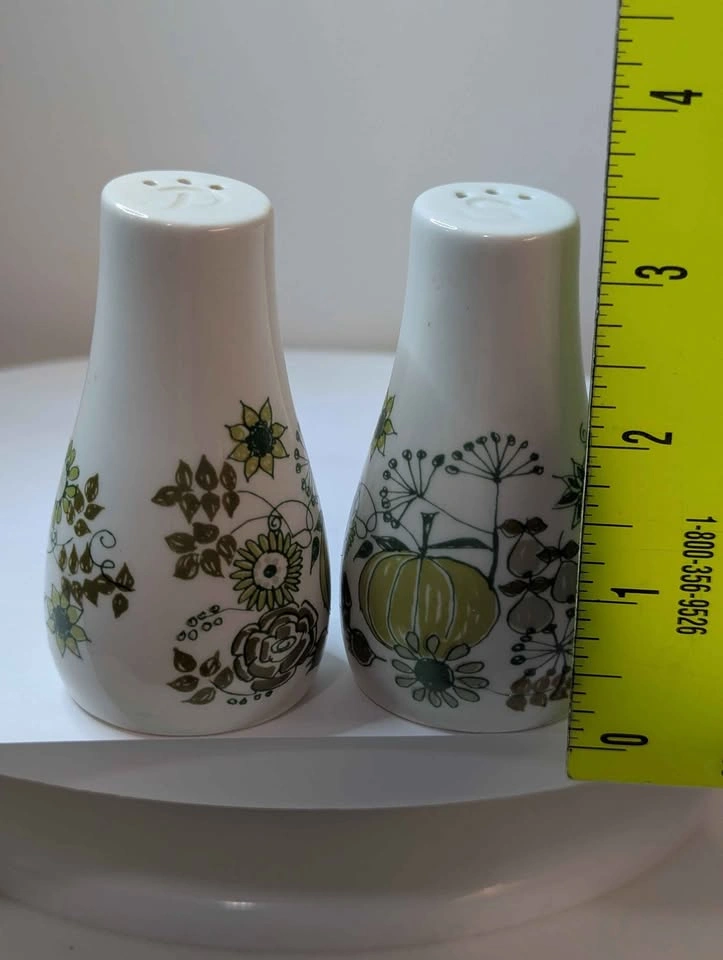 Figgjo Flint Market Salt and Pepper Shakers - photo 5