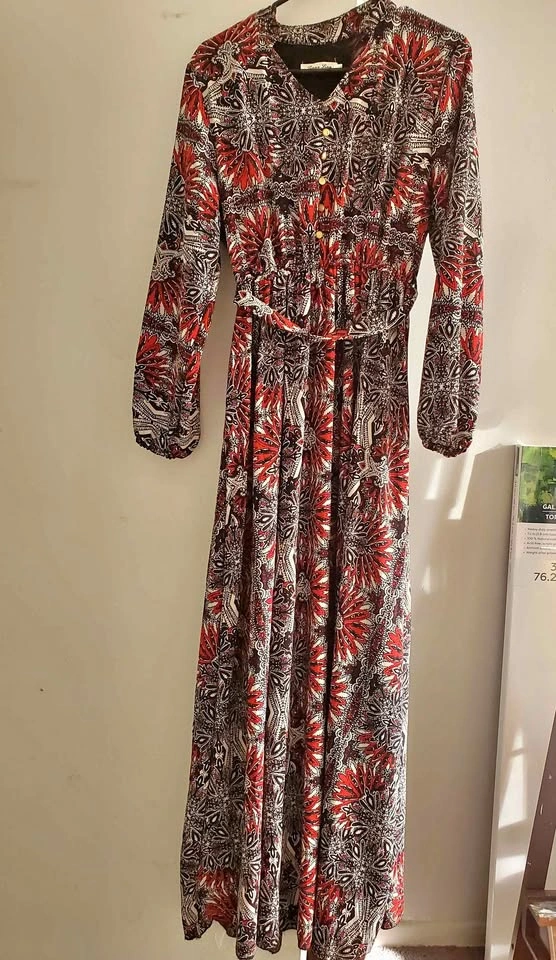 Jinna Ling floral Dress (M/L 60"length)