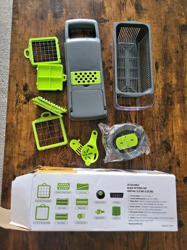 14 piece vegetable slicer/dicer/chopper