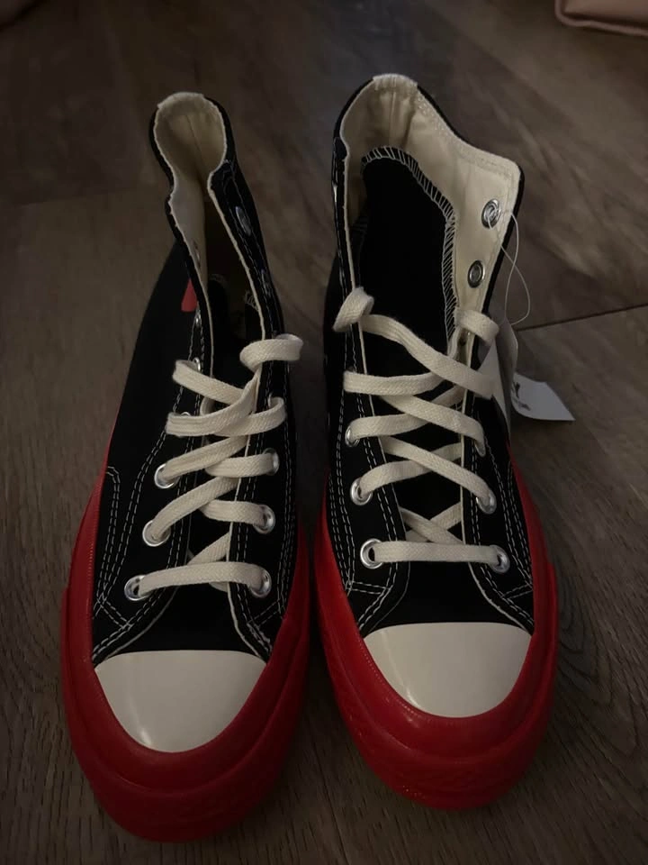 Converse x Comme des Garçons PLAY Chuck 70 High Top - photo 4