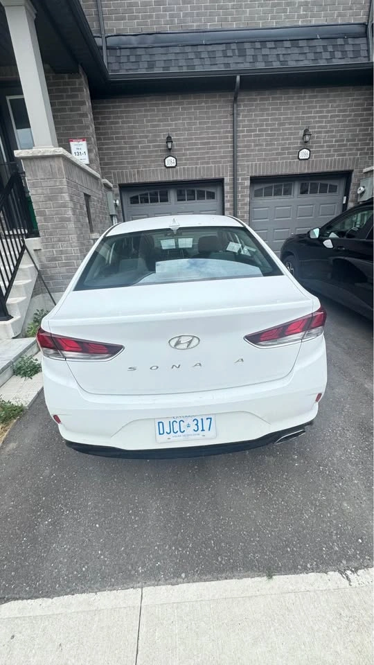 2018 Hyundai Sonata - photo 2
