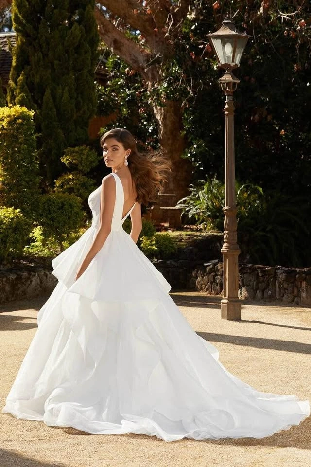 Sophia Tolli plus sized wedding dress - photo 2