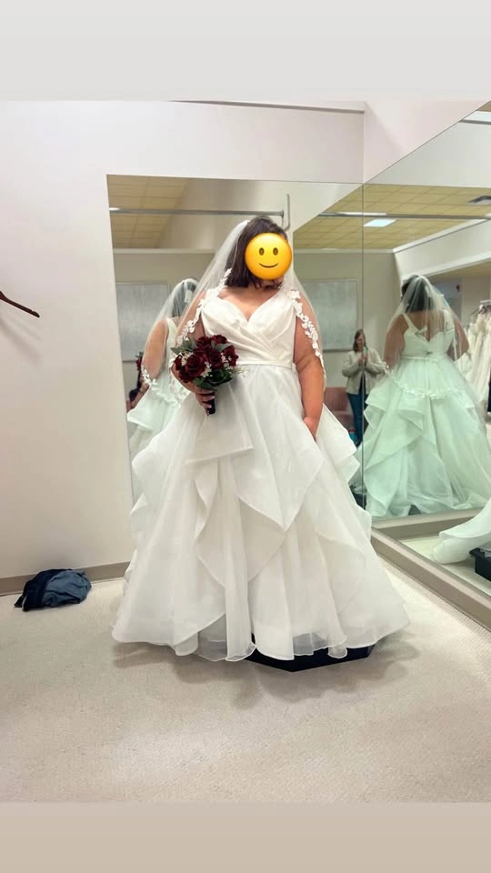 Sophia Tolli plus sized wedding dress - photo 3