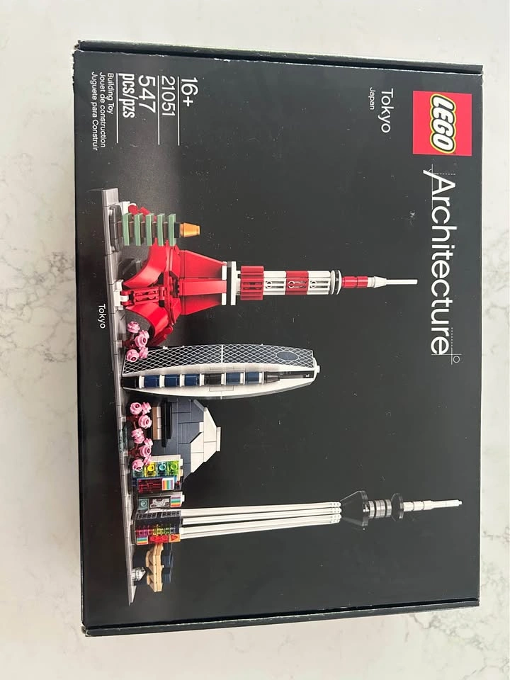 LEGO Architecture Tokyo 21051 - photo 2