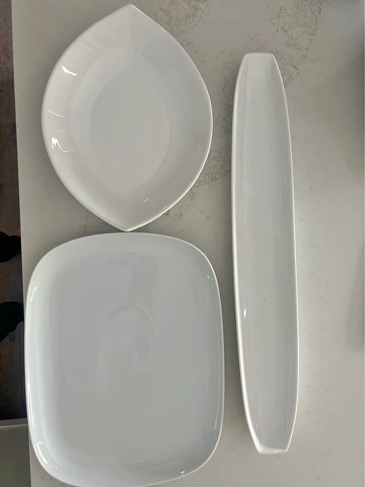 Set of 3 White Serving Platters – GlucksteinHome, IKEA & Ontario