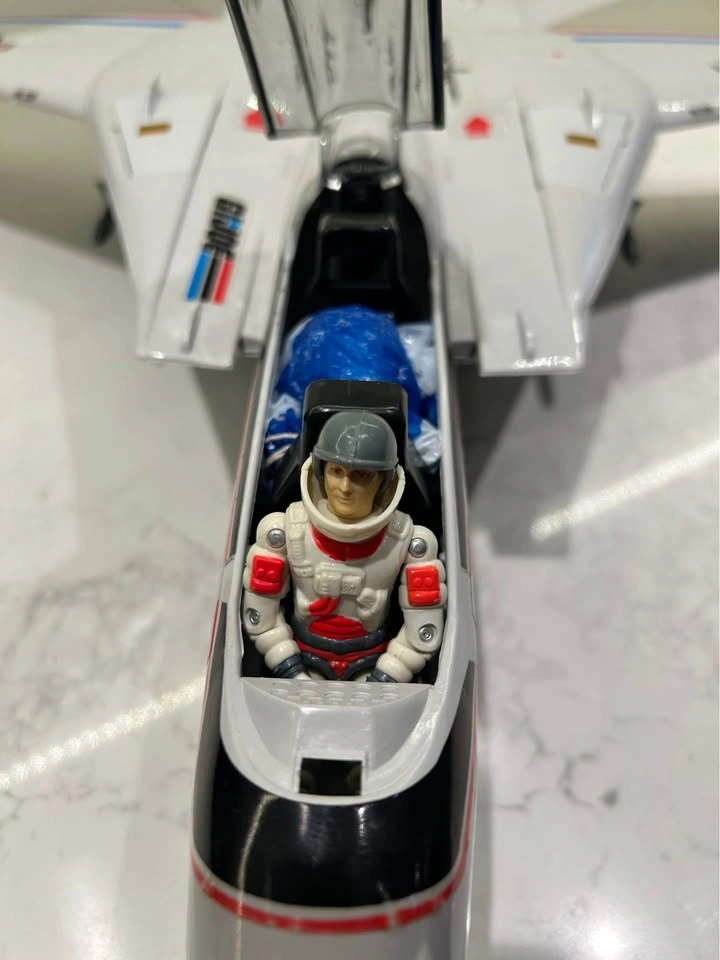 Vintage G.I. Joe Sky Striker XP-14F Jet with Pilot - photo 4