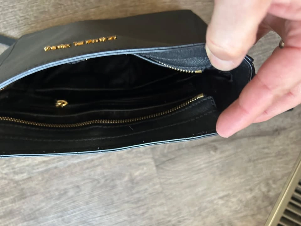 Michael Kors Black Purse - photo 2