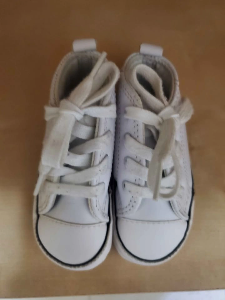 Converse Chuck Taylor All Star Crib baby Shoes (US size 3) - photo 2