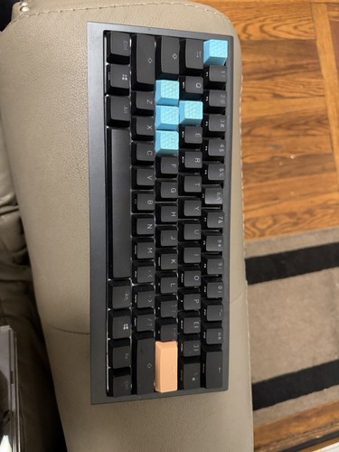 Ducky One X Mini / Comes with rubber keycaps
