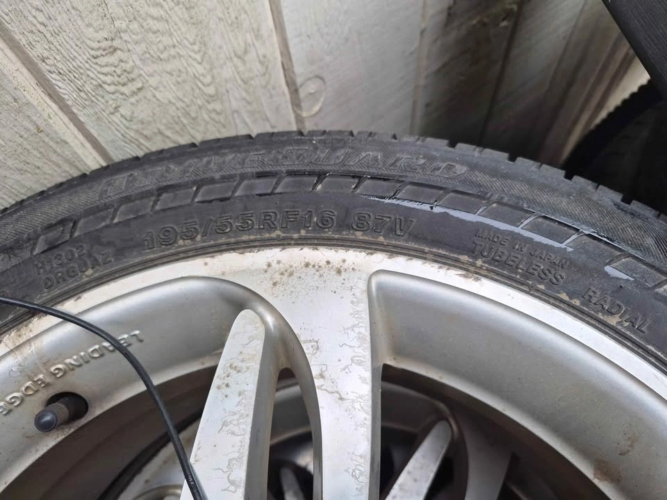 16 inch wheel and tire - photo 3