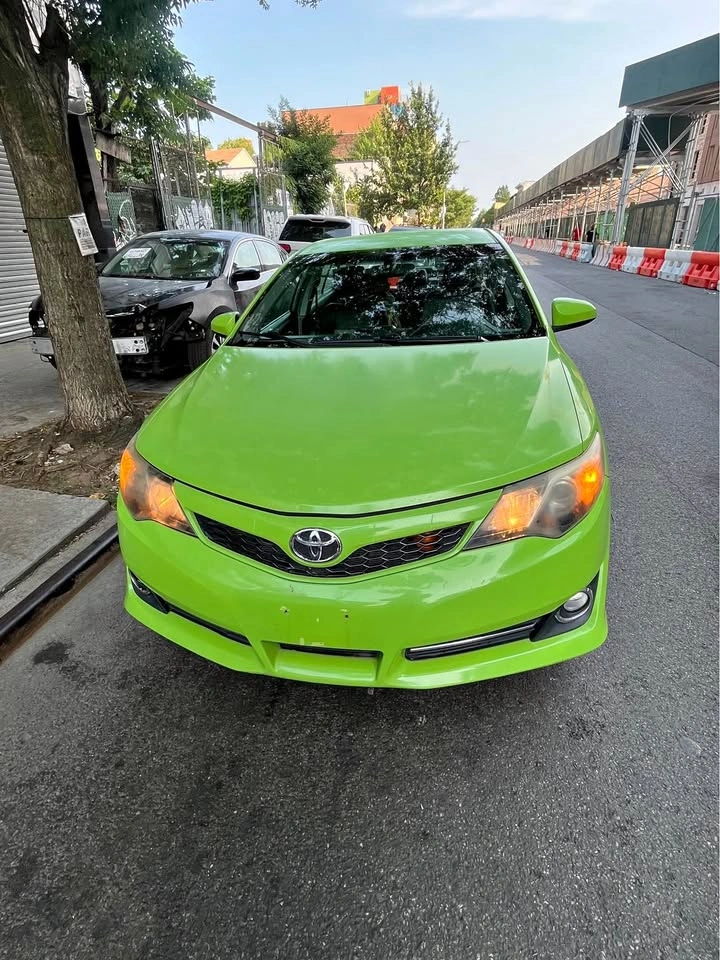 2013 Toyota Camry SE