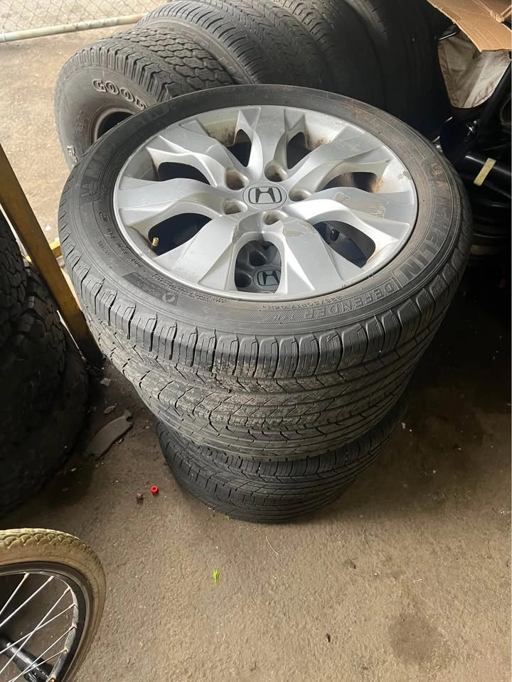 Honda Accord 17-inch Wheels - photo 5
