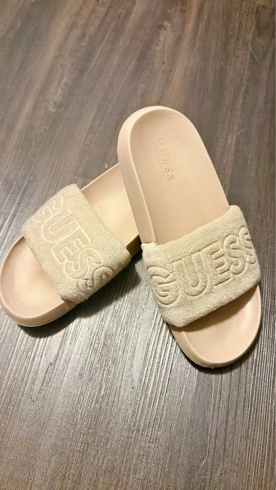 GUESS slide, ladies 7