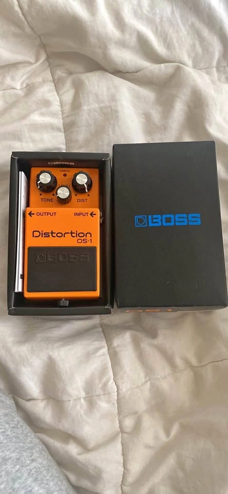 Boss DS-1 Distortion Pedal