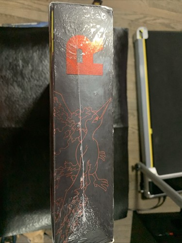 Team Rocket’s Moltres Ex Ultra-Premium Collection Pokemon TCG - photo 3