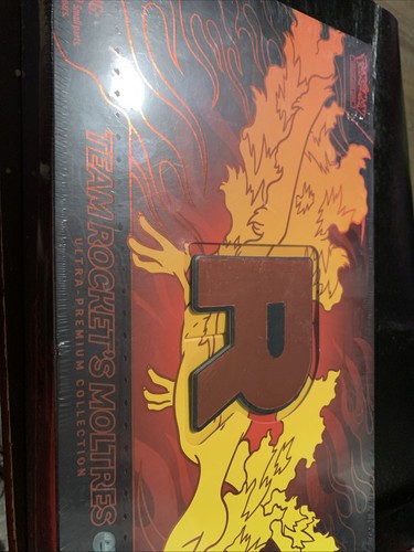 Team Rocket’s Moltres Ex Ultra-Premium Collection Pokemon TCG - photo 5