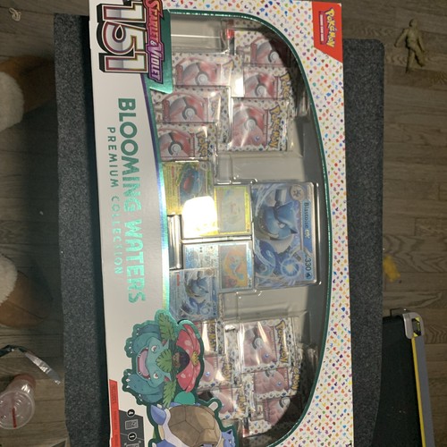 Pokemon TCG Scarlet & Violet 151 Blooming Waters Premium Collect