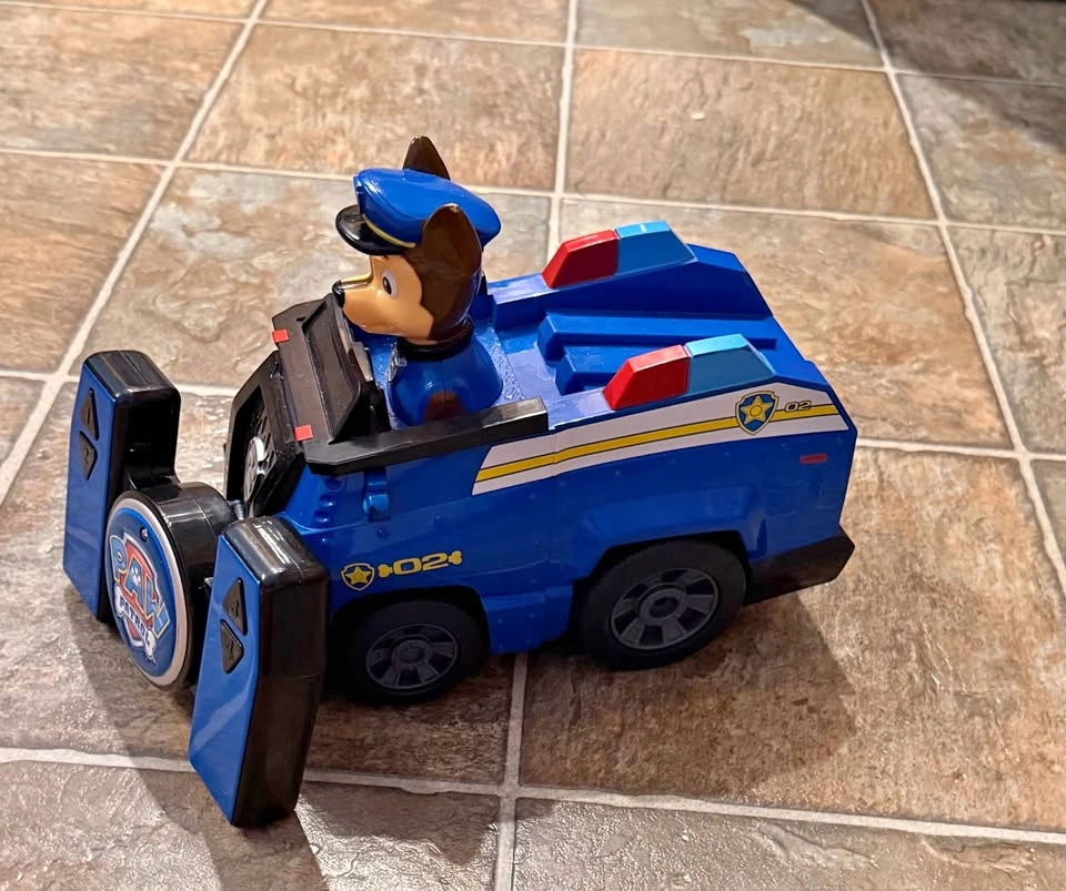 Paw Patrol Chase Remote Control Police Cruiser