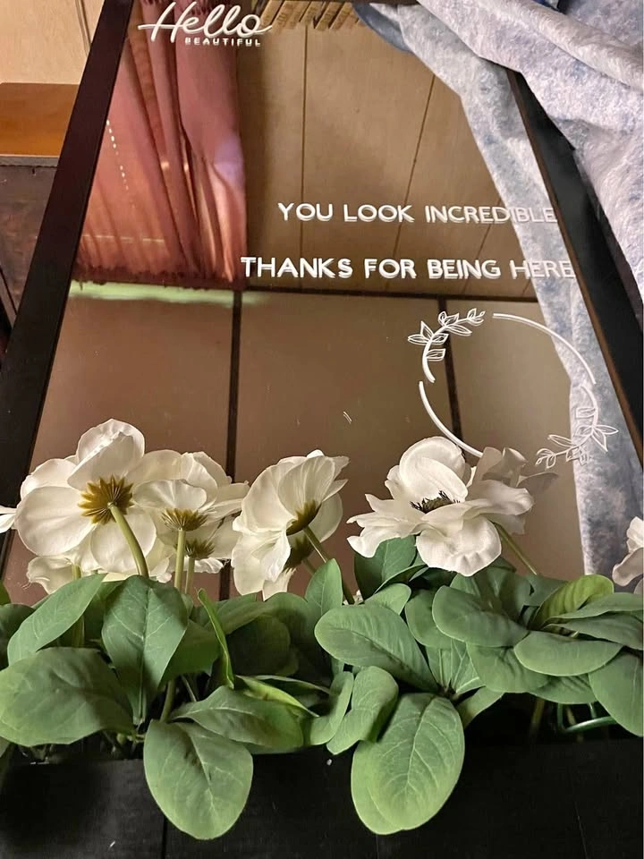 Wedding or event welcome mirror for pictures or selfies