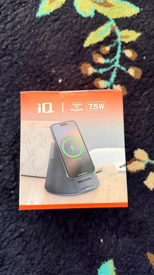 iQ MagSafe Wireless Speaker & Charger – Brand New - photo 3