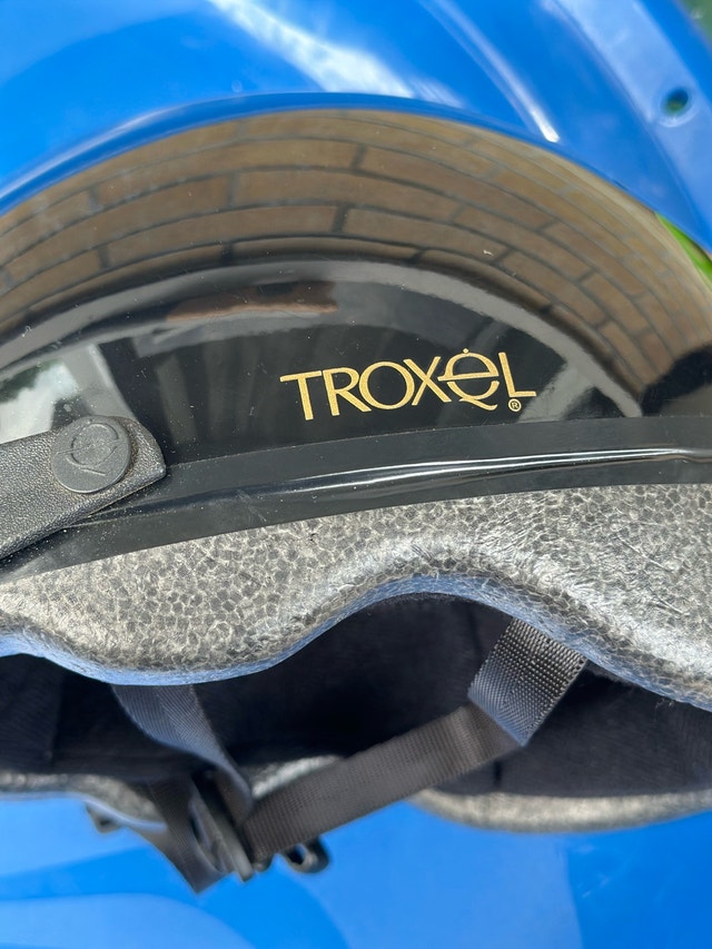 Troxel Black Bike Helmet - photo 2