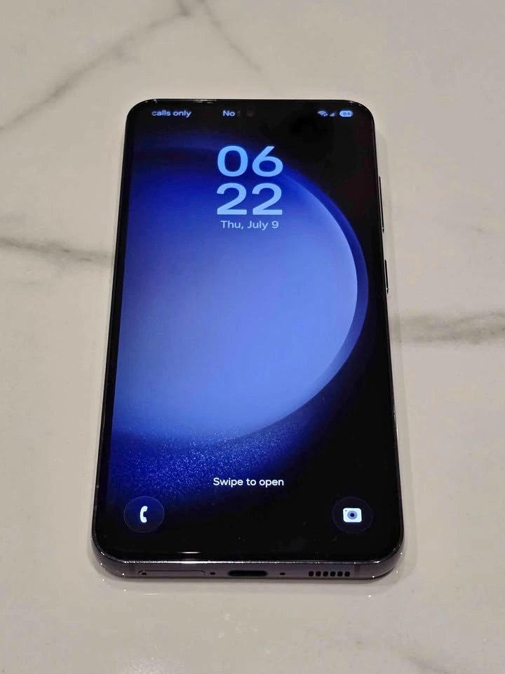 Samsung S23 128GB - Black | Unlocked | Excellent Condition
