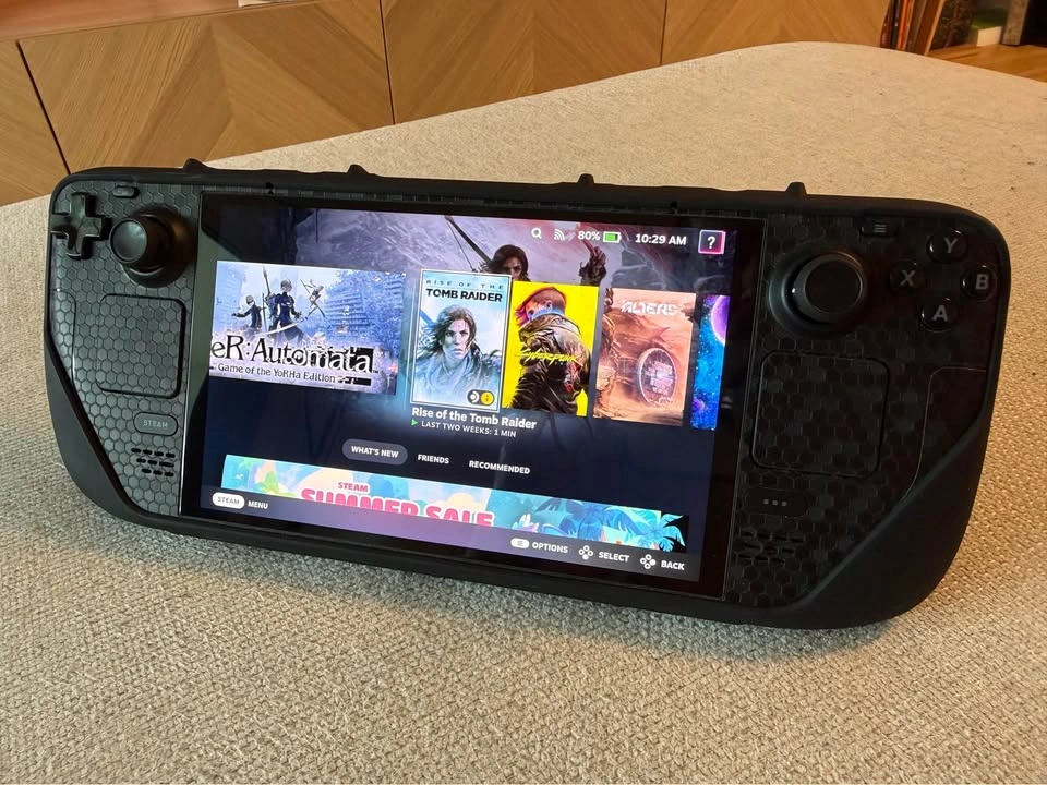 Steam deck OLED 512GB - mint condition - with DBrand skin - photo 4