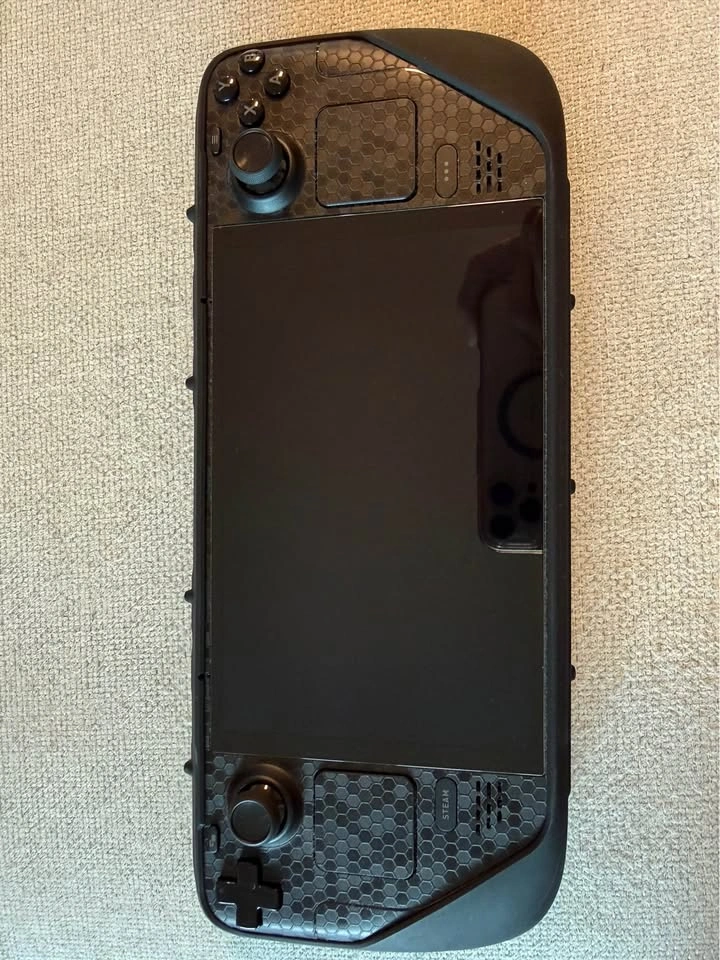 Steam deck OLED 512GB - mint condition - with DBrand skin - photo 5