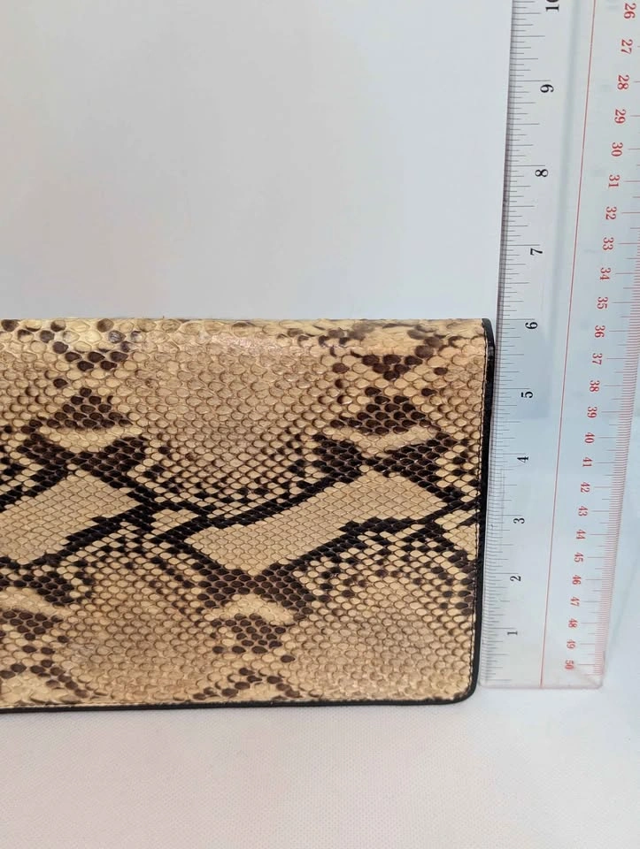 Vintage Snakeskin Python Clutch purse 10 x 6 - photo 3