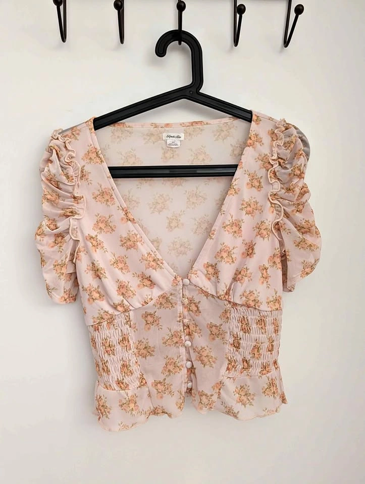 Beige/yellow cute top