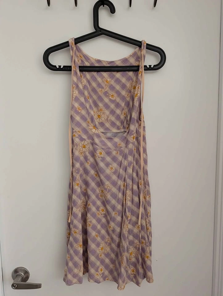 Lavender Gingham Daisy Print Sundress - photo 2