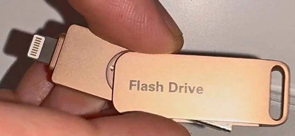 1TB 4 in 1 USB Flash Drive