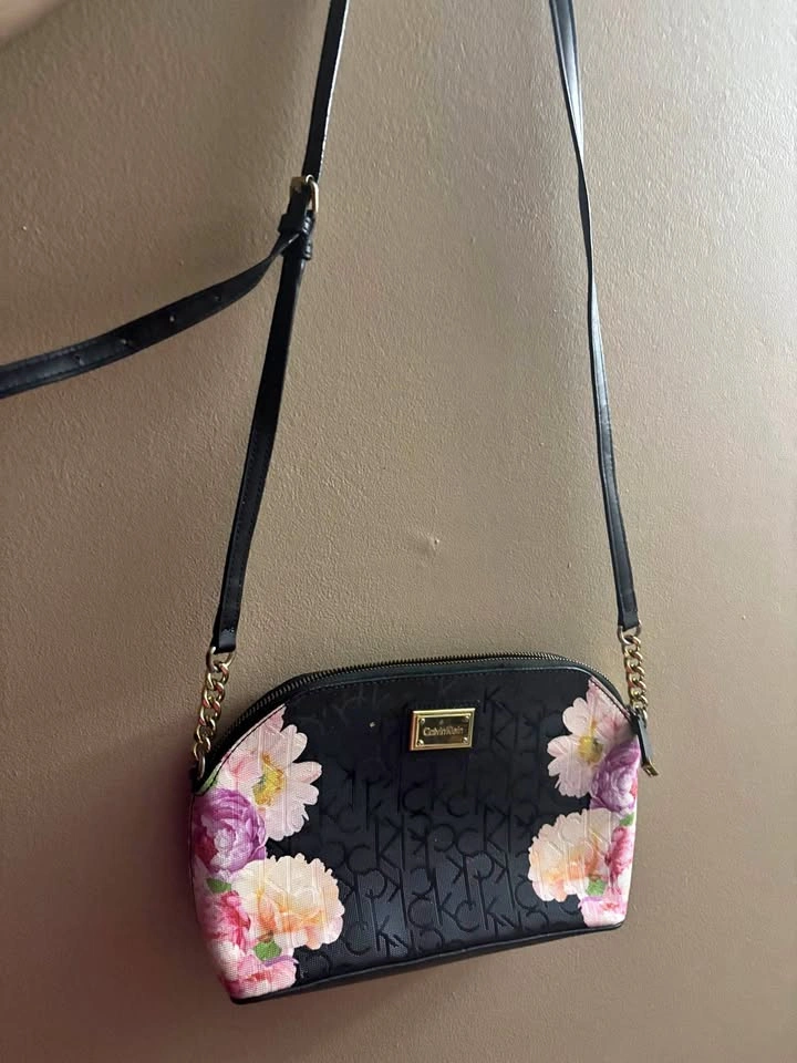 Calvin Klein cross body bag