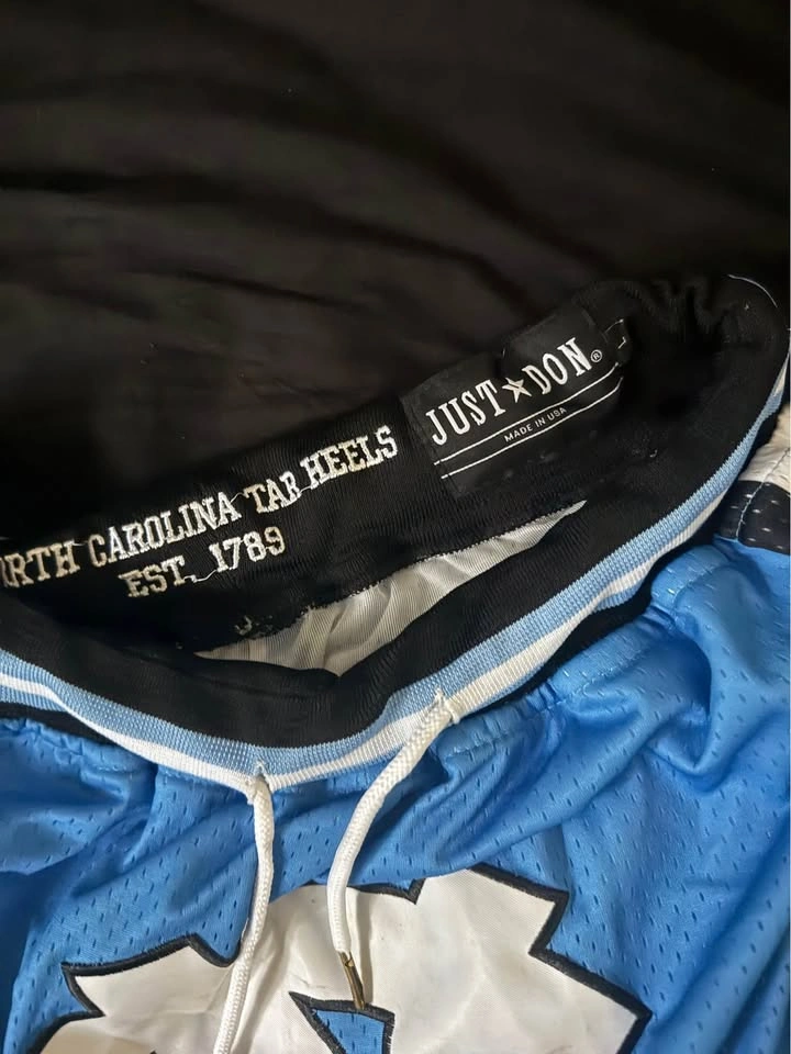 Just don UNC North Carolina Shorts Large - photo 2