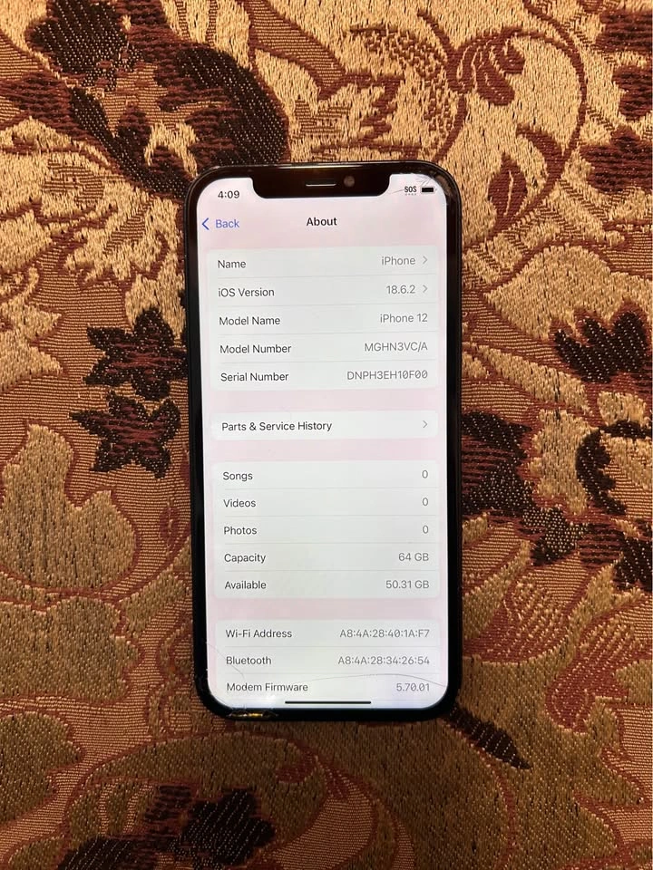 Unlocked iPhone 12 - photo 3