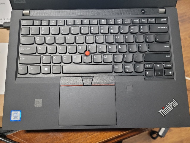 Laptop Lenovo T490 - 8th Generation - photo 2