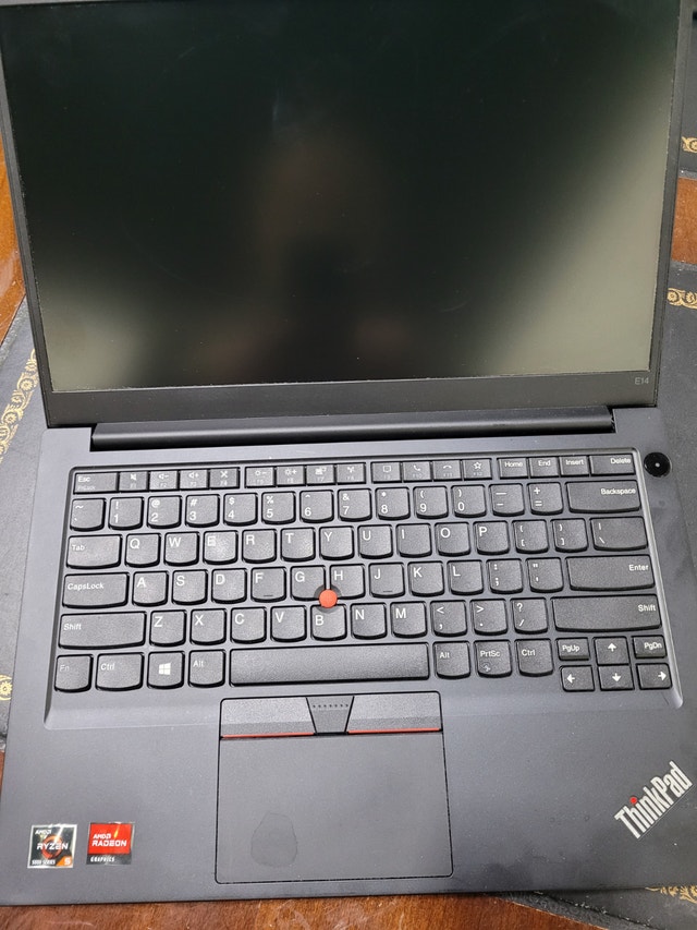 Laptop Lenovo E14 Gen 3 - Ryzen Pro 5 - photo 4