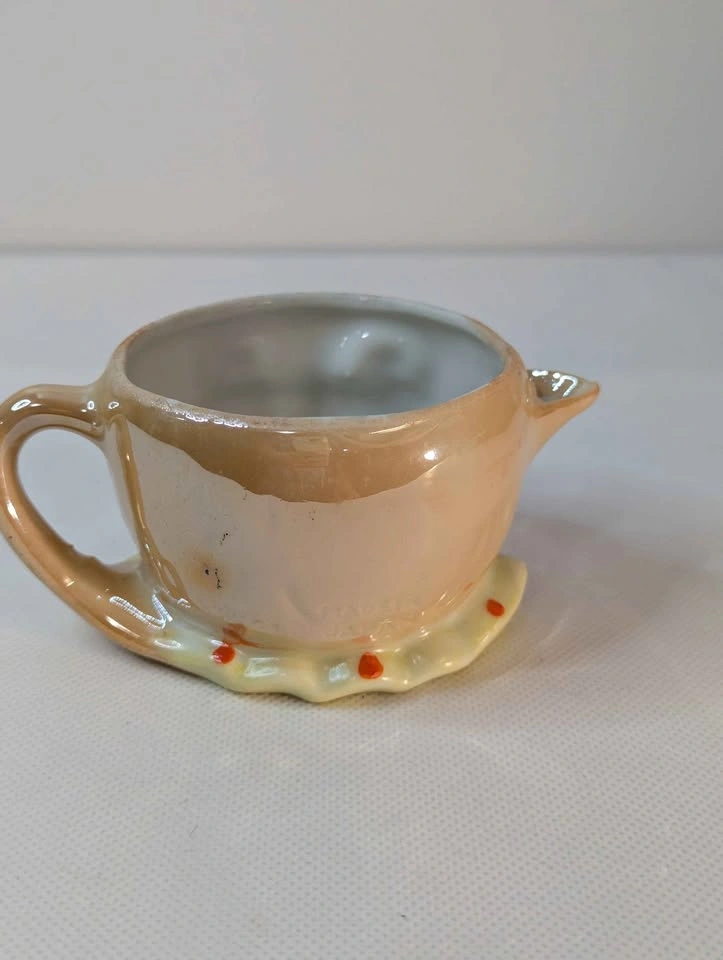 Vintage Made in Japan Ceramic Face Creamer - photo 3