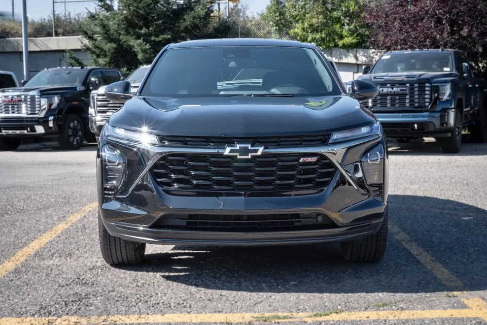 2024 Chevrolet Trax 1RS thumbnail