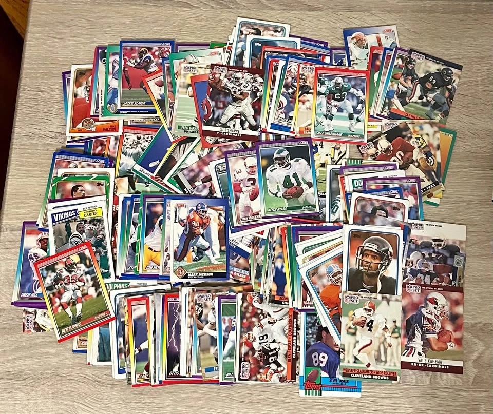 Vintage NFL Football Cards Lot HOF Stars Barry Sanders Jerry Ric - photo 2