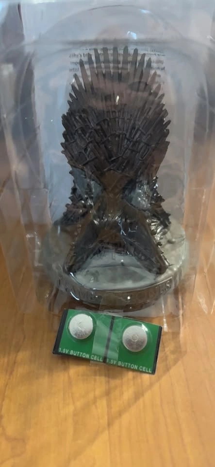 Hallmark Keepsake Game of Thrones The Iron Throne Ornament - photo 3