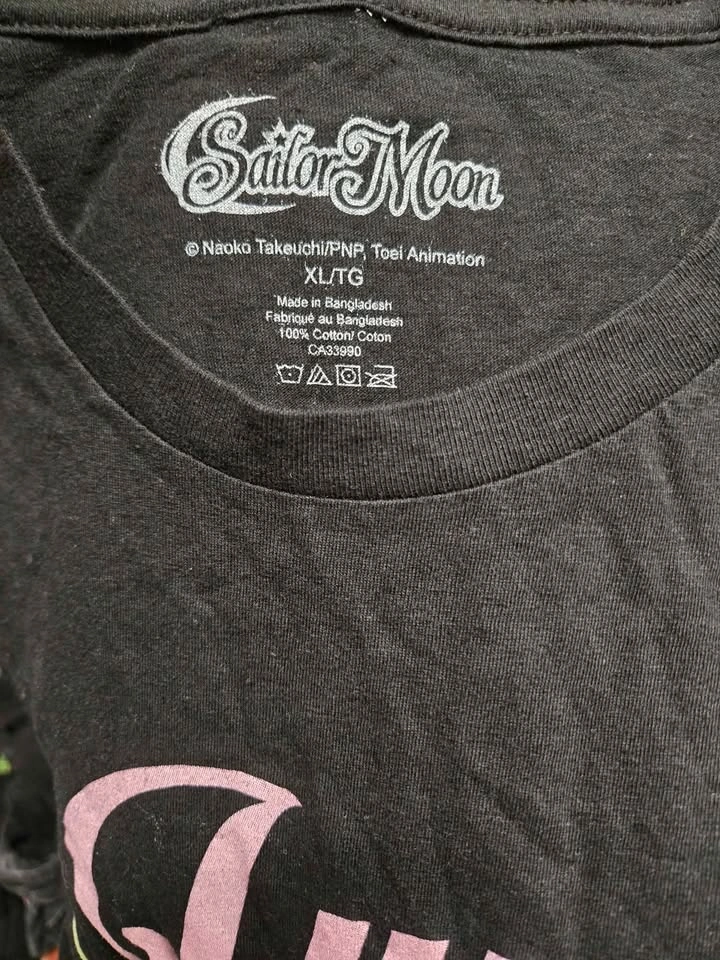 Sailor Moon Luna Graphic Tee - photo 4