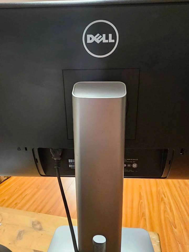 Dell P2414H 24" LED Monitor - Excellent Condition - photo 3