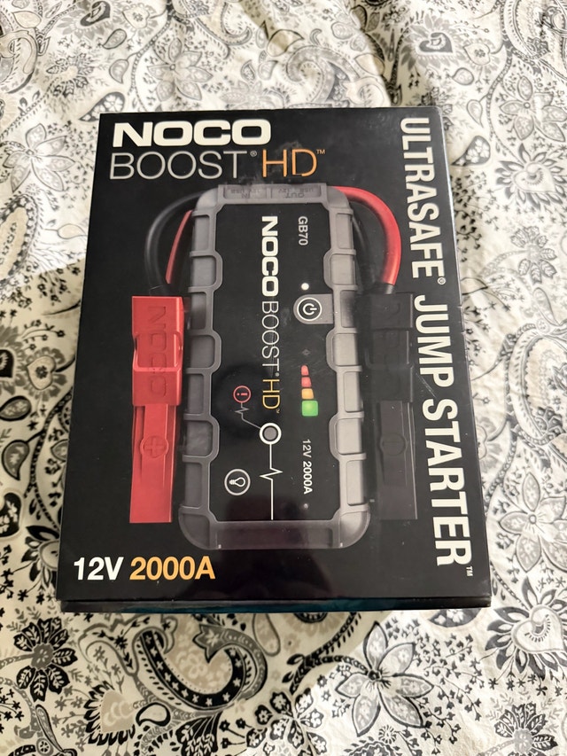 Noco Boost GB70 2000a Car Jump Starter brand new